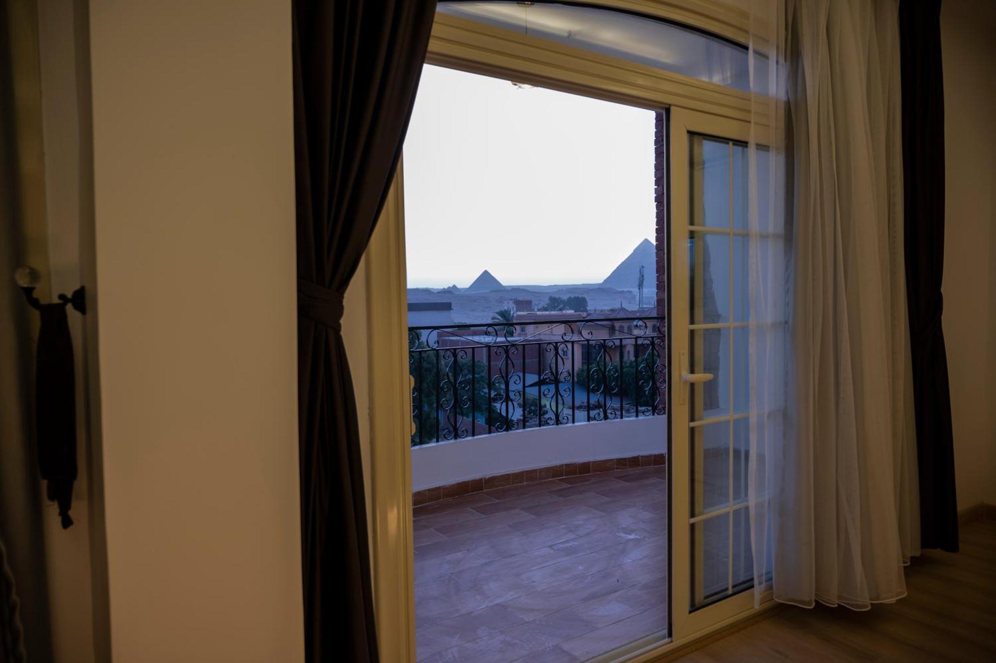 Palm Pyramids View Hotel Kafret el-Gabal Eksteriør billede